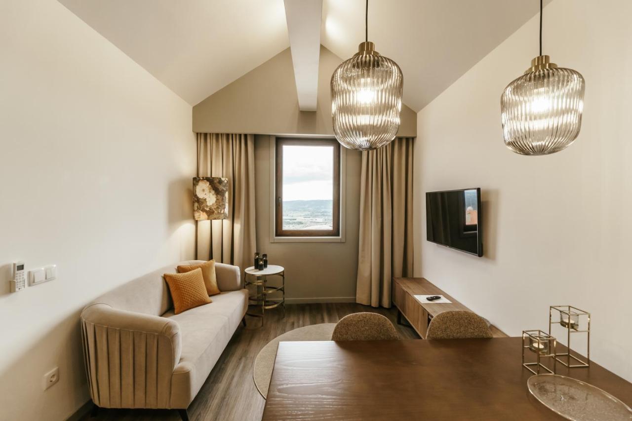 Royal Collection Covilha Apartment Bagian luar foto